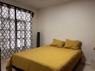 Private house for 9 Excellent location Spacious parking - 6