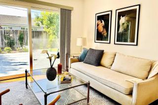 Sunlit Modern Retreat 4 Bedroom 3 Bathroom Open Floor Home Near SJC Pet Kids Friendly - 7