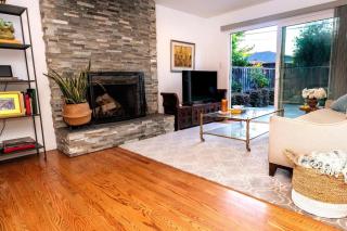 Sunlit Modern Retreat 4 Bedroom 3 Bathroom Open Floor Home Near SJC Pet Kids Friendly - 5