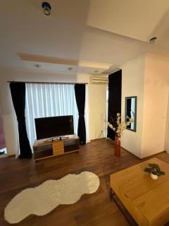 Luxory House - 4