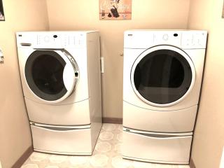 All the comforts of Home in beautiful Orchard, Washington - 9