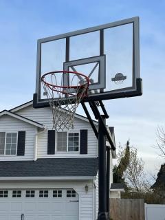 All the comforts of Home in beautiful Orchard, Washington - 7