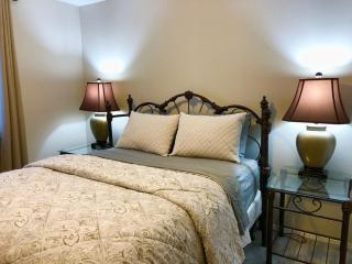 All the comforts of Home in beautiful Orchard, Washington - 3