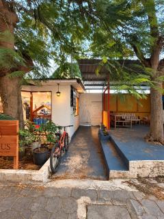 Walk Everywhere - Prime Puerto Ayora Studio! - 6
