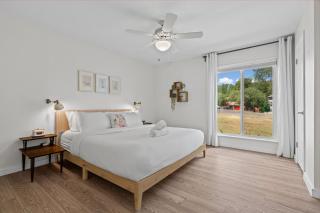East Riverside 2BR 1BA Home Mins to Downtown and Lady Bird Lake by Austin Vacay - 9