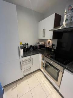 Modern 2-Bedroom, 2-Bathroom Apartment Near Guinness Storehouse - 8