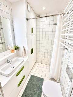 Old Town Elegance - Premium Stylish Poznań Stay - 3