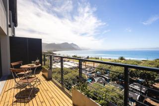 Hermanus Waterfront Apartments - 8