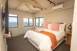 Hermanus Waterfront Apartments - 7