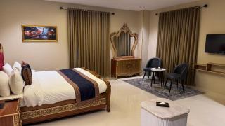 Marigold Hotel Sialkot - 5