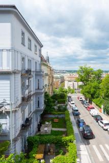 Luxury City View 3BR Apartment Near National Museum by easyBNB Premium - 6