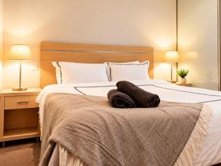 Koala Nest Central Adelaide 1BR Apartment with Pool & Sauna - Koala Stay - 6