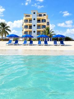 LUXURY BEACHFRONT 2 BEDROOM CONDO on GREAT BAY BEACH - 9