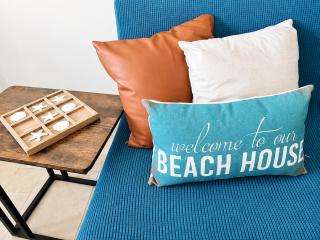 LUXURY BEACHFRONT 2 BEDROOM CONDO on GREAT BAY BEACH - 4