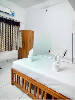 EB Home Stay - 1