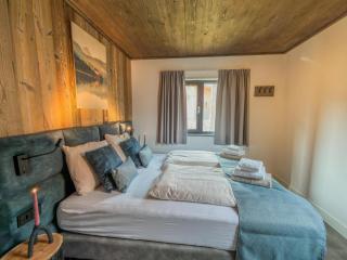 See Lounge - 1