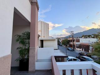 Departamento frente a zona médica, Monterrey NL - 2