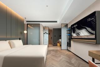 Atour S Hotel Changsha Wuyi Square River View - Changsha - 9