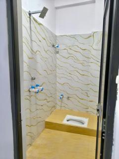 Hotel Ayodhya guest house - 6