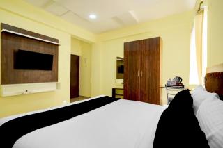 Townhouse Airport Road Bangalore Formerly Shree Hotel - 8