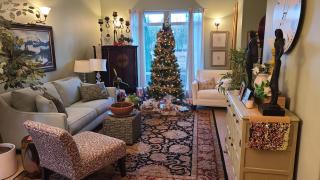 Mt Rainier Way Bedroom with Private Full Bath - 7