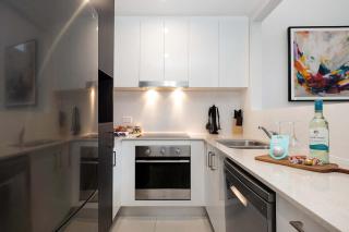 Huge Family Townhouse 3 bathrooms 5km to City - Brisbane - 5