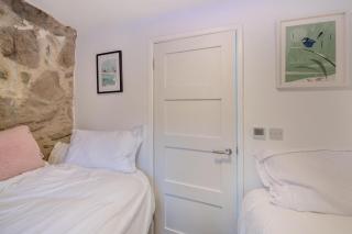 5 Bed in Cerrigydrudion oc-c45945 - 1