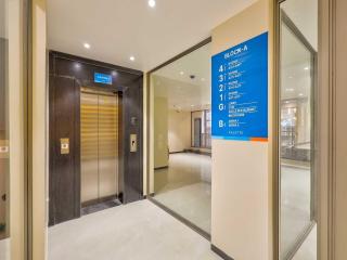Palette Hotel & Convention Centre, Millennium City Gurugram - 2