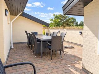 12 person holiday home in Oksbøl - 7