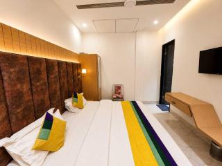 Collection O Ajit Nagar Amritsar - 4