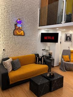 Yellow Skg City Loft - 0
