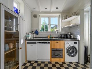 Lovely holiday home centrally located in Bergen in delightful surroundings - 7