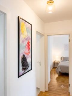 Cozy Room for Female Guests - 4