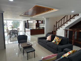 Embajada aeropuerto habitación privada - 4