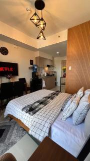 Cozy Stay Inspiria City View Studio - 8