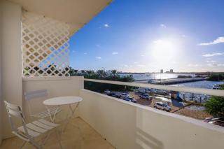 La Marinita - Marina Views Pool Parking Location - Miami Beach - 9