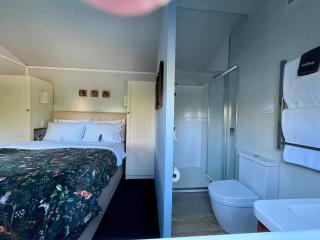 Blackbird Cottage a Cosy Country Hideaway Near Lincoln University & Local Wedding Venues - 9