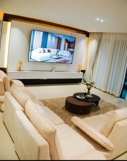 LaRose Royal Luxury Apartment - Modern Eleganc - Kampala - 7