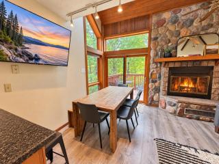 3-bed Family Friendly | Ski-In/Out| Pool & Hot Tub - 4