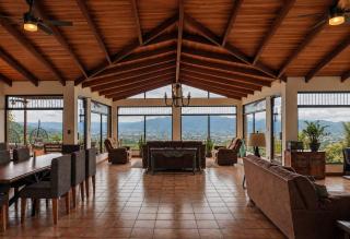 Stunning Views from Coffee Country Villa - 25 min to SJO - 7