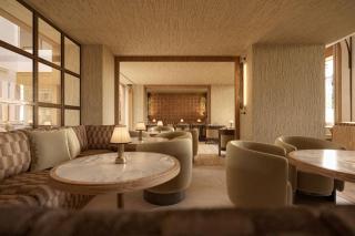 Dor Bucharest, Curio Collection By Hilton - 2
