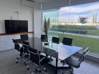 Los Arcos View Residence with Pools, Gym & Padel - 8