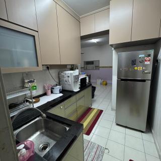 AHM Family Homestay Apartmen Molek Ria - 3