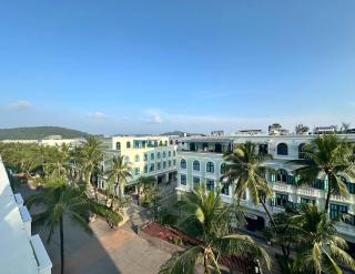 Viona Beach Hotel 2 - Night Market - Marina Phu Quoc - 1