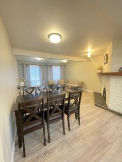 North BX Cozy 2 Bedroom Unit B - 8
