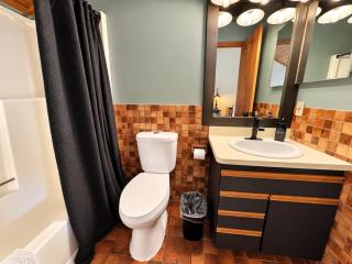 Lutsen Ski-In/Ski-Out Townhome | Pool, Gym, Sauna - 1