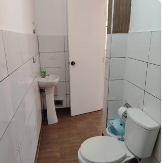 Departamento amoblado privado con cochera - 1