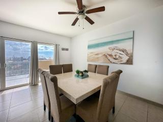 Spacious 2BR Condo with Great Views N302 - 7