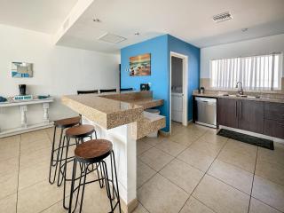 Spacious 2BR Condo with Great Views N302 - 1