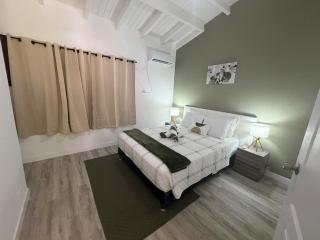 Modern 1Bd Apartment in Philipsburg shared pool - 5